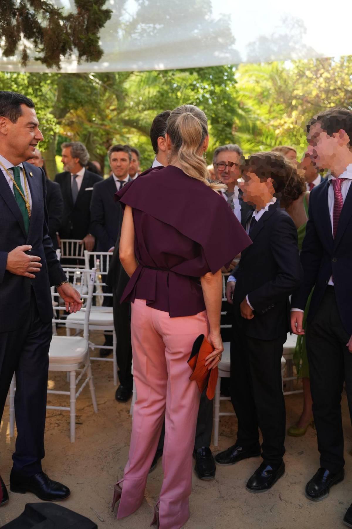 Détail du look invité de Manuela Villena ce dimanche au Palacio de San Telmo, à Séville