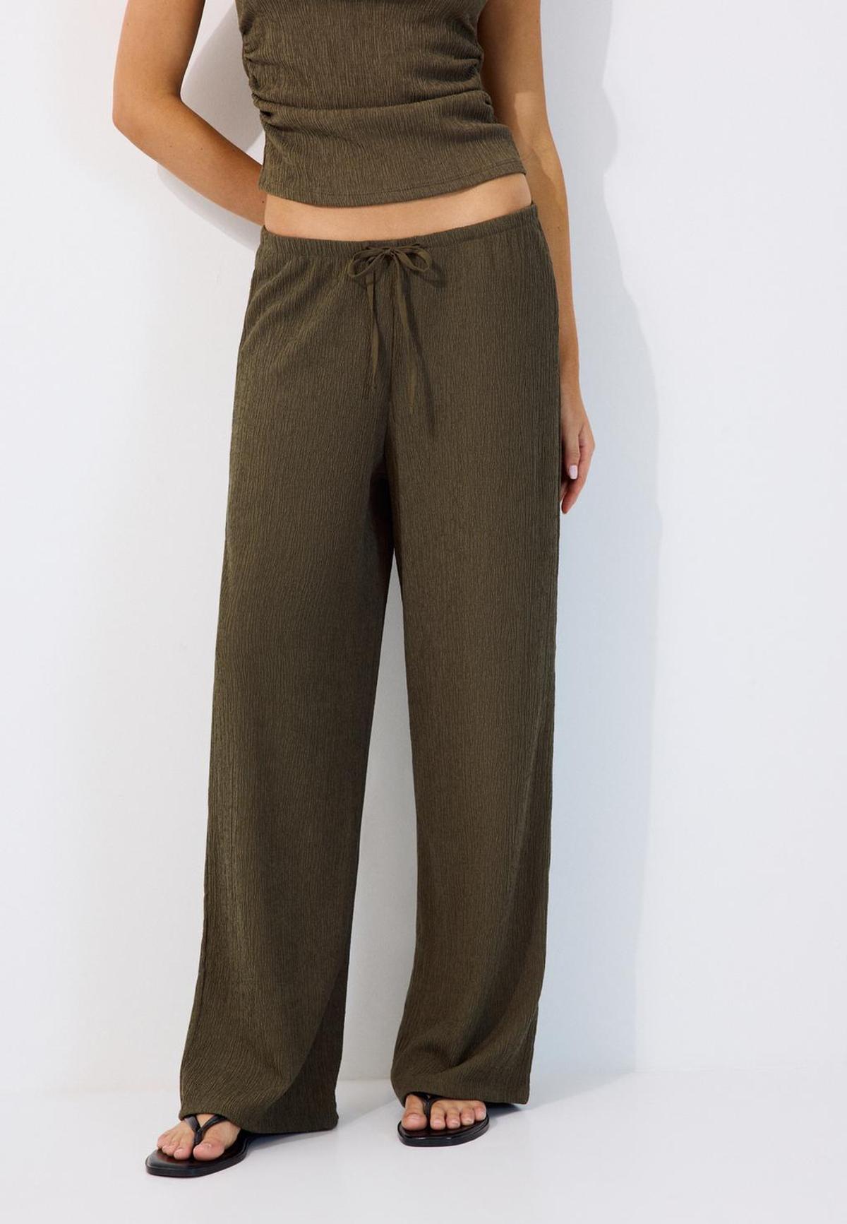 Pantalon large effet froissé