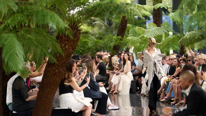 Christian Dior Paris haute couture automne - hiver 26-27