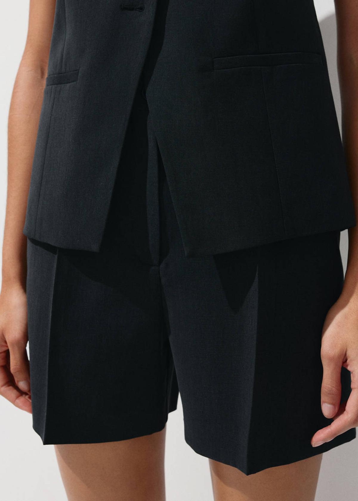 Bermuda court taille haute noir
