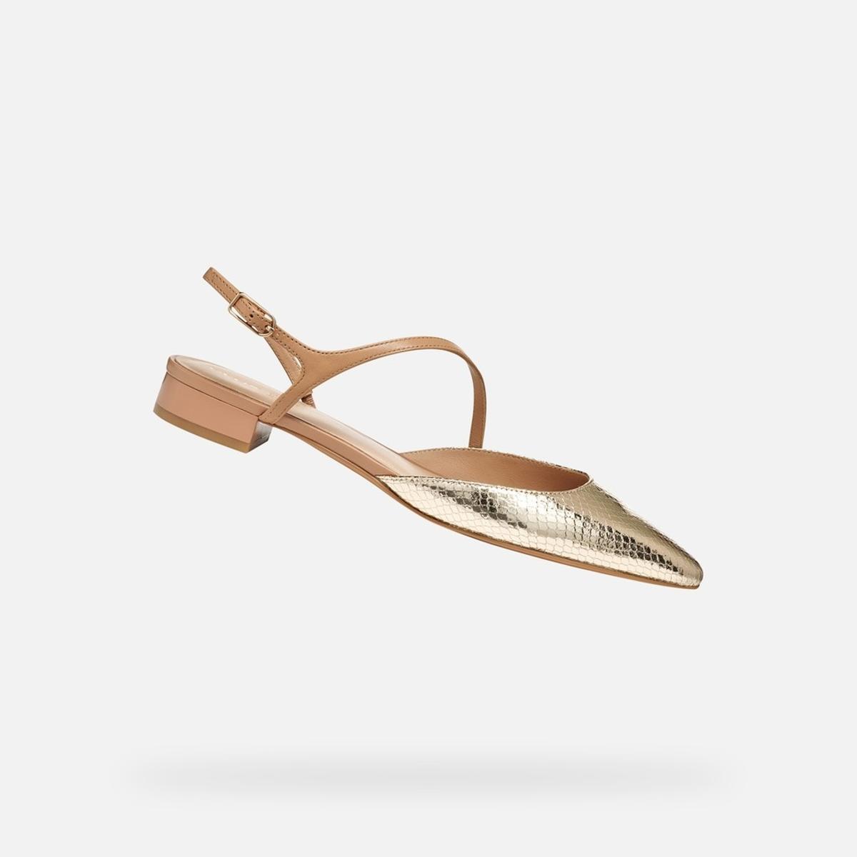 chaussures à bride arrière