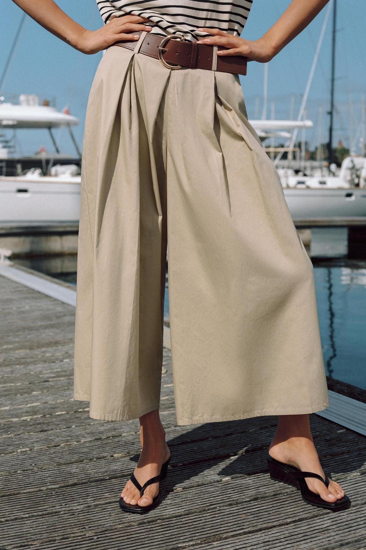 Pantalon jupe-culotte large avec ceinture