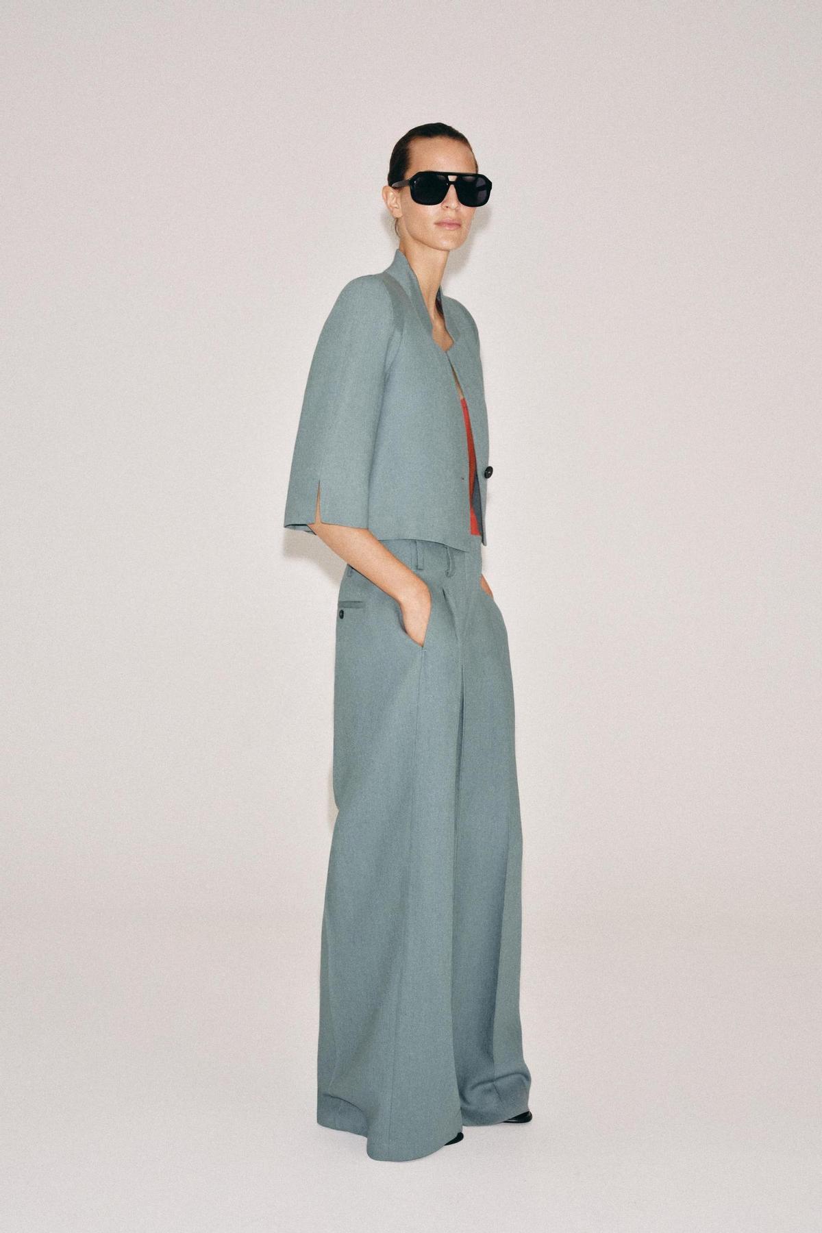 Ensemble blazer uni et pantalon large en lin