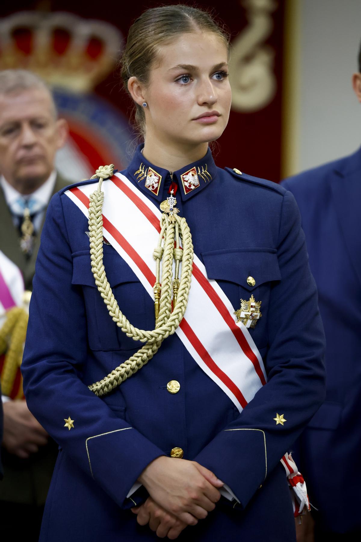La Princesse Leonor lors de la remise des Bureaux Royaux d'Emploi aux nouveaux officiers de l'Armée de l'Air et de l'Espace