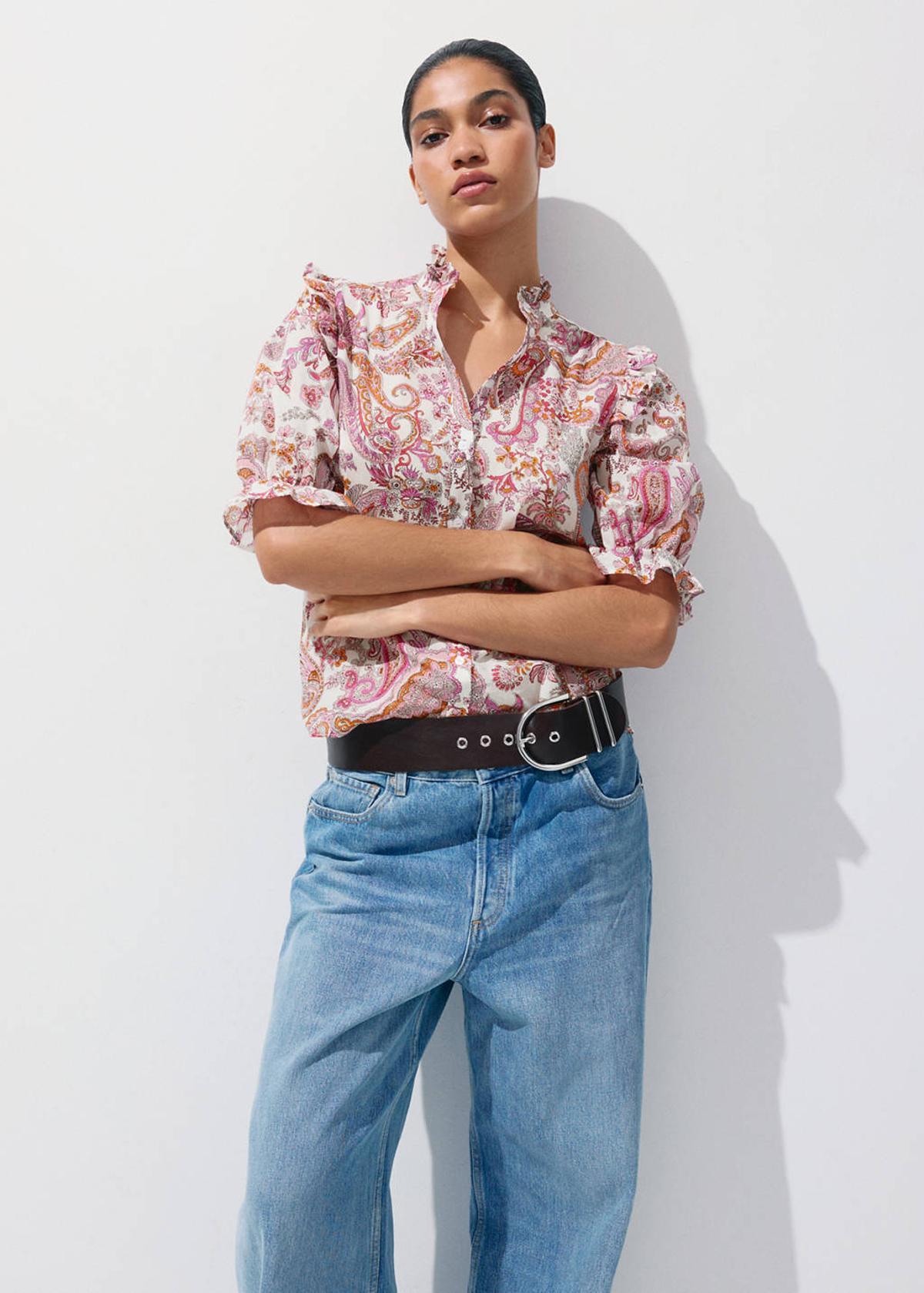 Blouse imprimée à volants