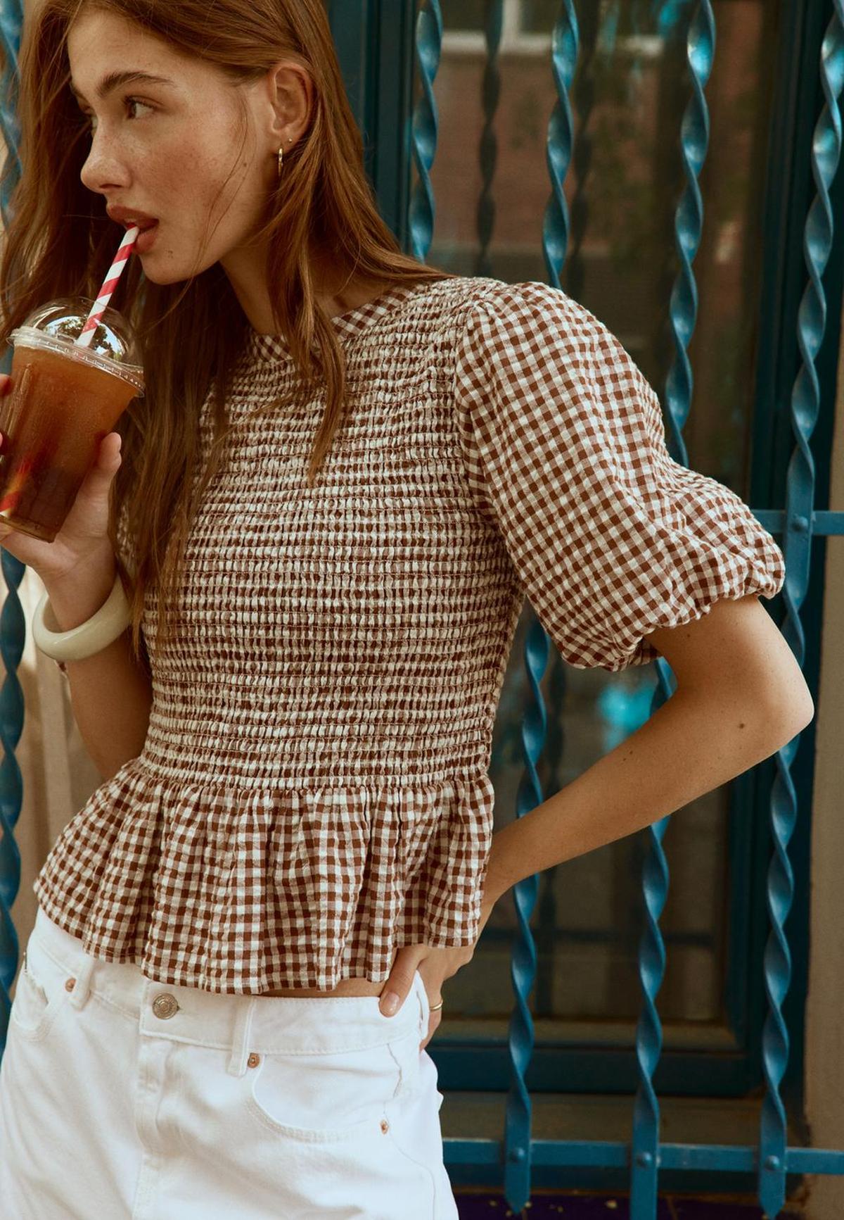 Blouse vichy à basque rouge