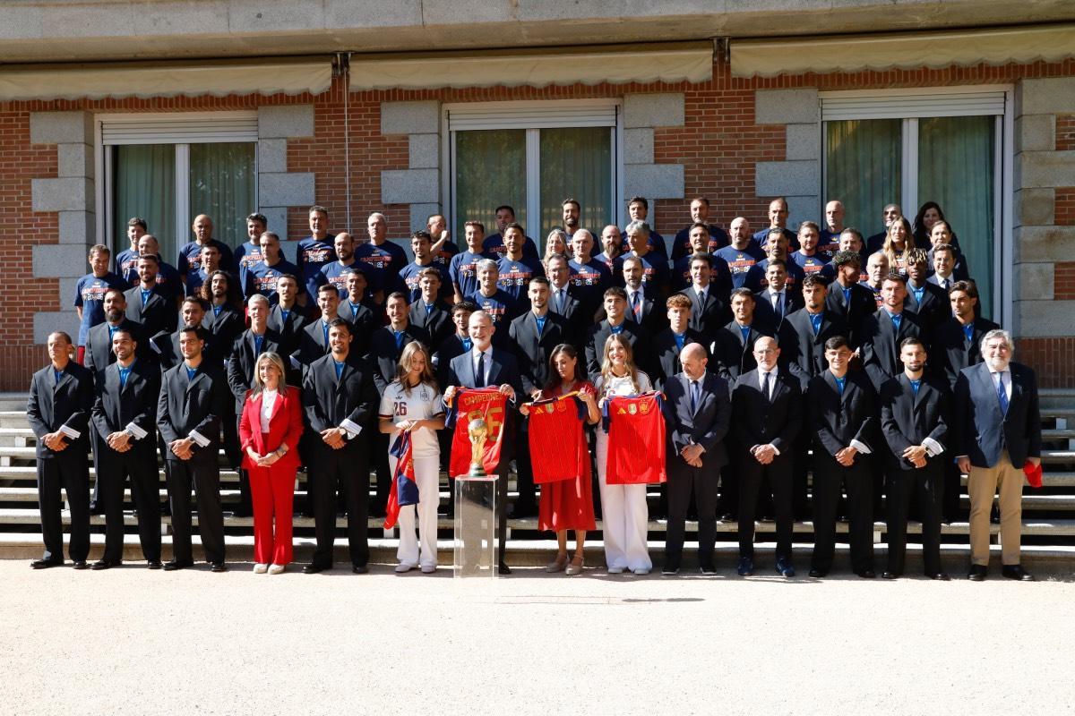 Les joueurs de l'équipe nationale espagnole à la réception de la Zarzuela