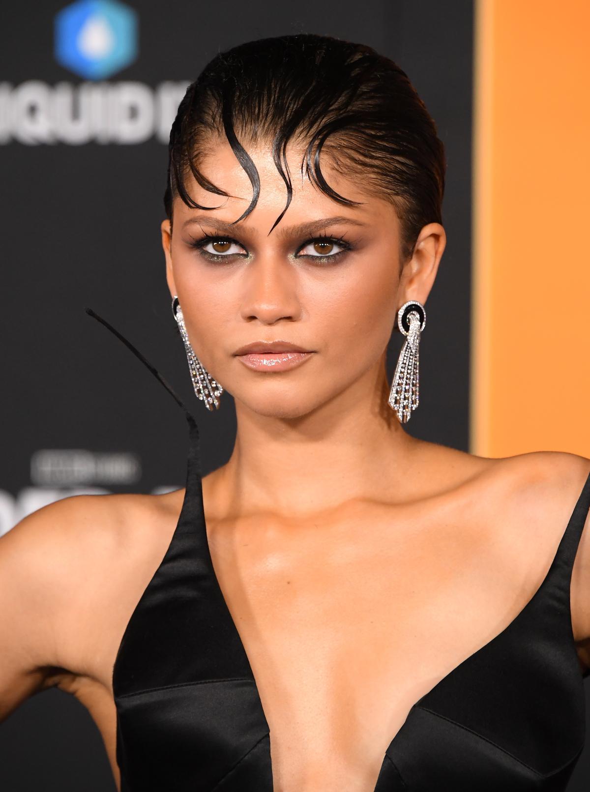 Zendaya rejoint la tendance des « lèvres de verre »