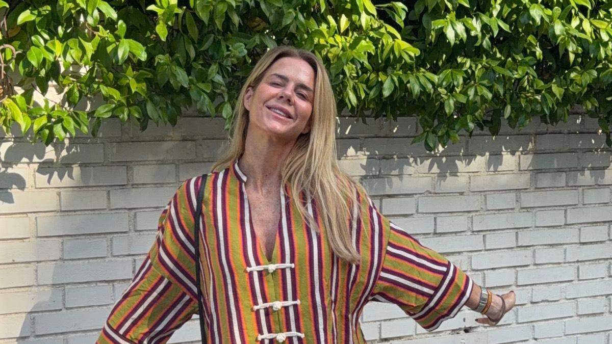 La blusa con alamares de Amelia Bono de Zara de la que todas hablan