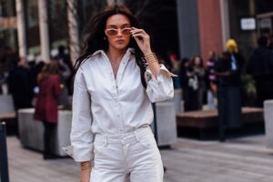 Certificat honorifique pour le plus beau sac tressé Parfois de l'été : inspiré de Miu Miu et parfait à porter avec un pantalon blanc fluide