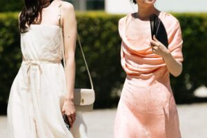 Honneurs aux nouveautés Mango pour leurs robes d'invitées aux allures de marque chère et parfaites pour les mariages d'août et septembre