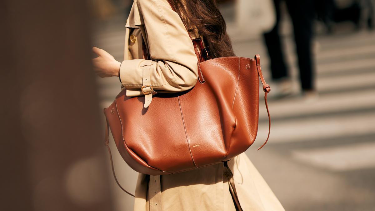 Parece de lujo, pero es de Parfois: el bolso shopper de tendencia otoño 2026 que promete arrasar en ventas antes de septiembre para la vuelta a la oficina