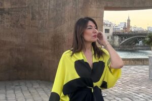 La robe confectionnée à Séville par Raquel Revuelta qui sera tendance cet été : cinq alternatives pour copier son look
