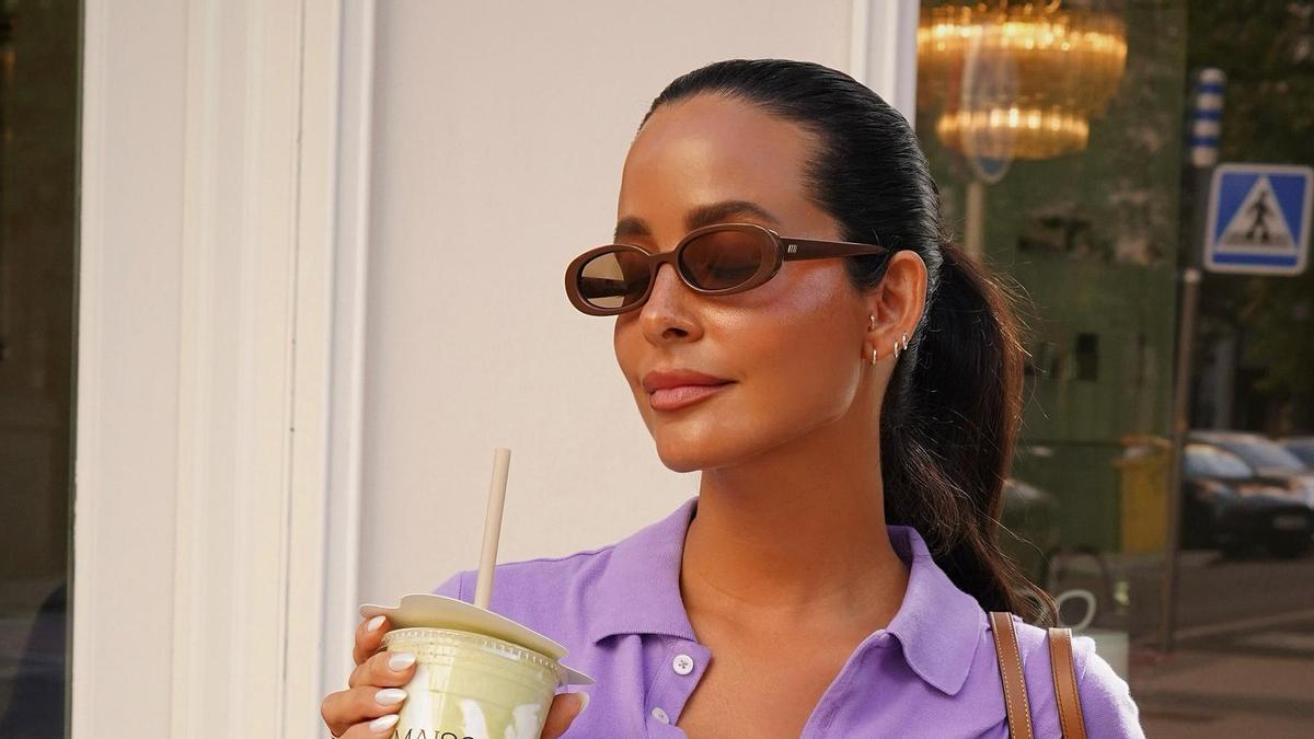 La influencer María Fernández Rubies con un look veraniego muy estiloso
