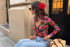 Nouveau chez Parfois: le plus beau sac en raphia qui n'a pas besoin d'être réduit et qui est parfait pour transporter une serviette sans renoncer au style