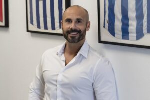 Rubén Río, entraîneur personnel : « Le soulevé de terre est l'un des exercices les plus complets pour maintenir force et autonomie après 50 ans »