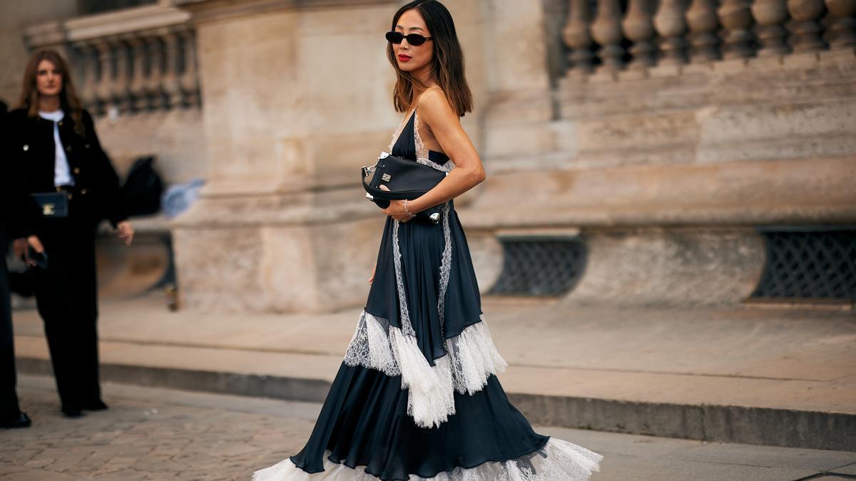 Los vestidos lenceros están de moda y rebajados