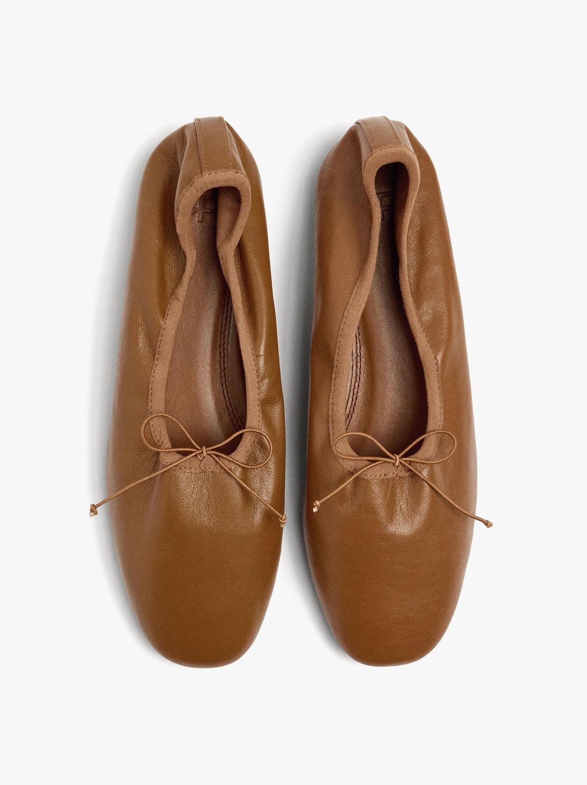 Ballerines élastiques en cuir marron