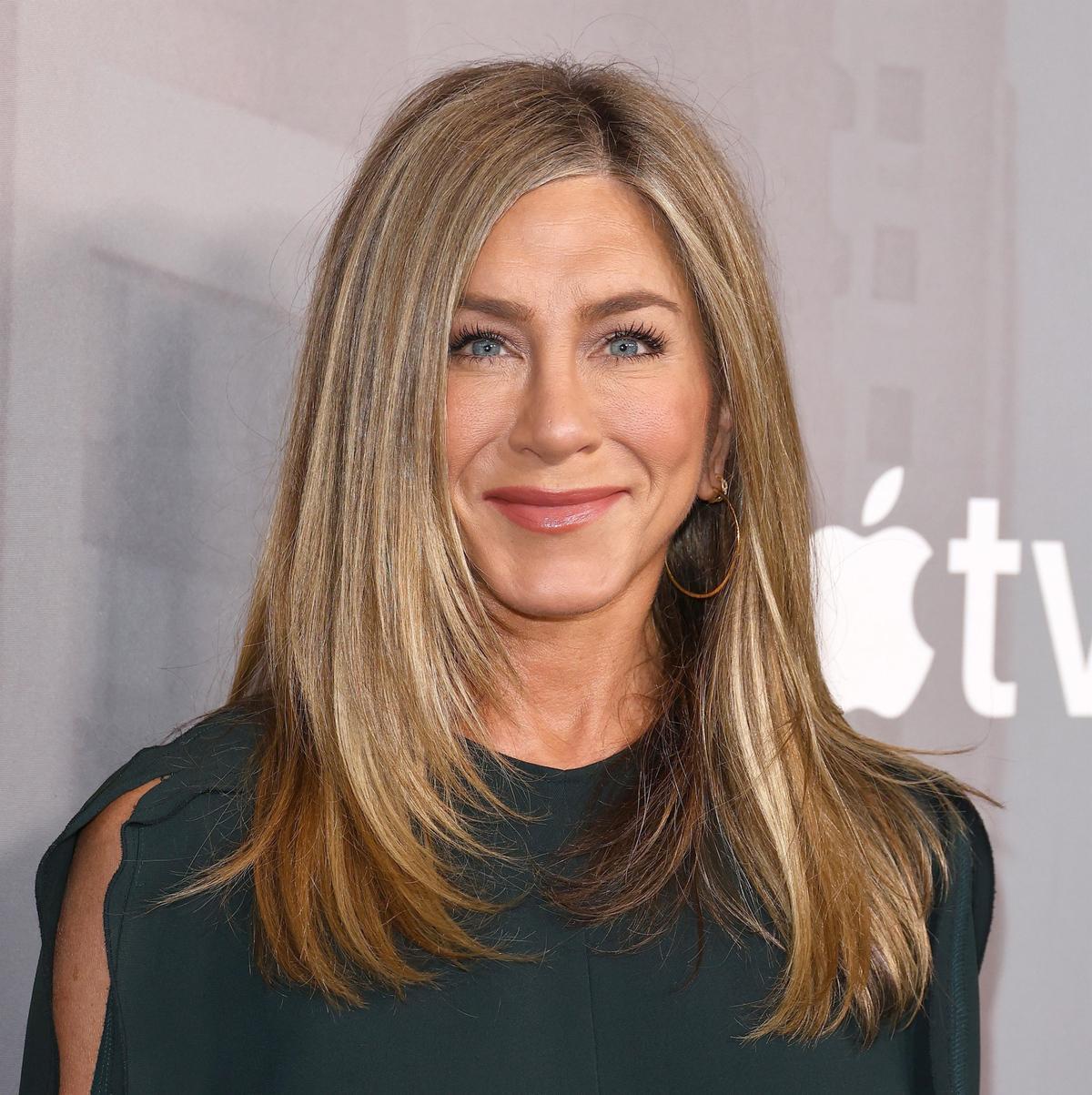 Un balayage bien choisi illumine le visage et procure un effet bonne mine sans avoir besoin de trop éclaircir les cheveux.
