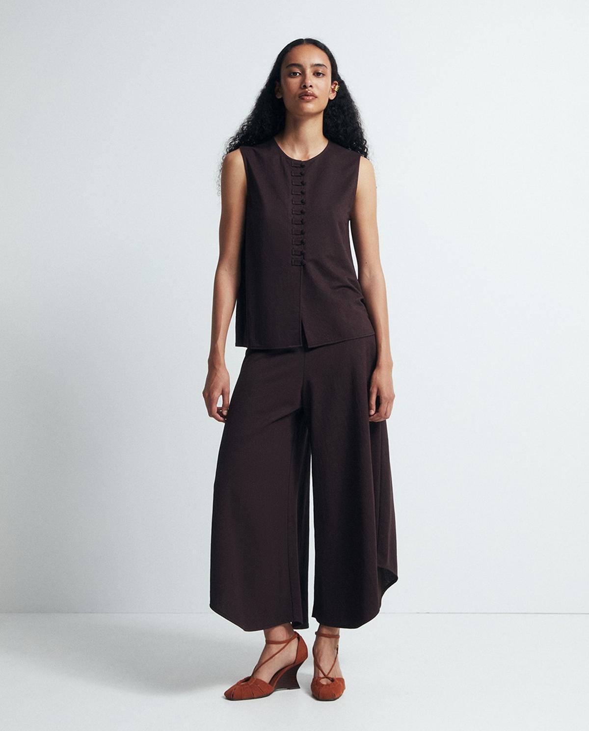 Ensemble haut uni et pantalon large en lin
