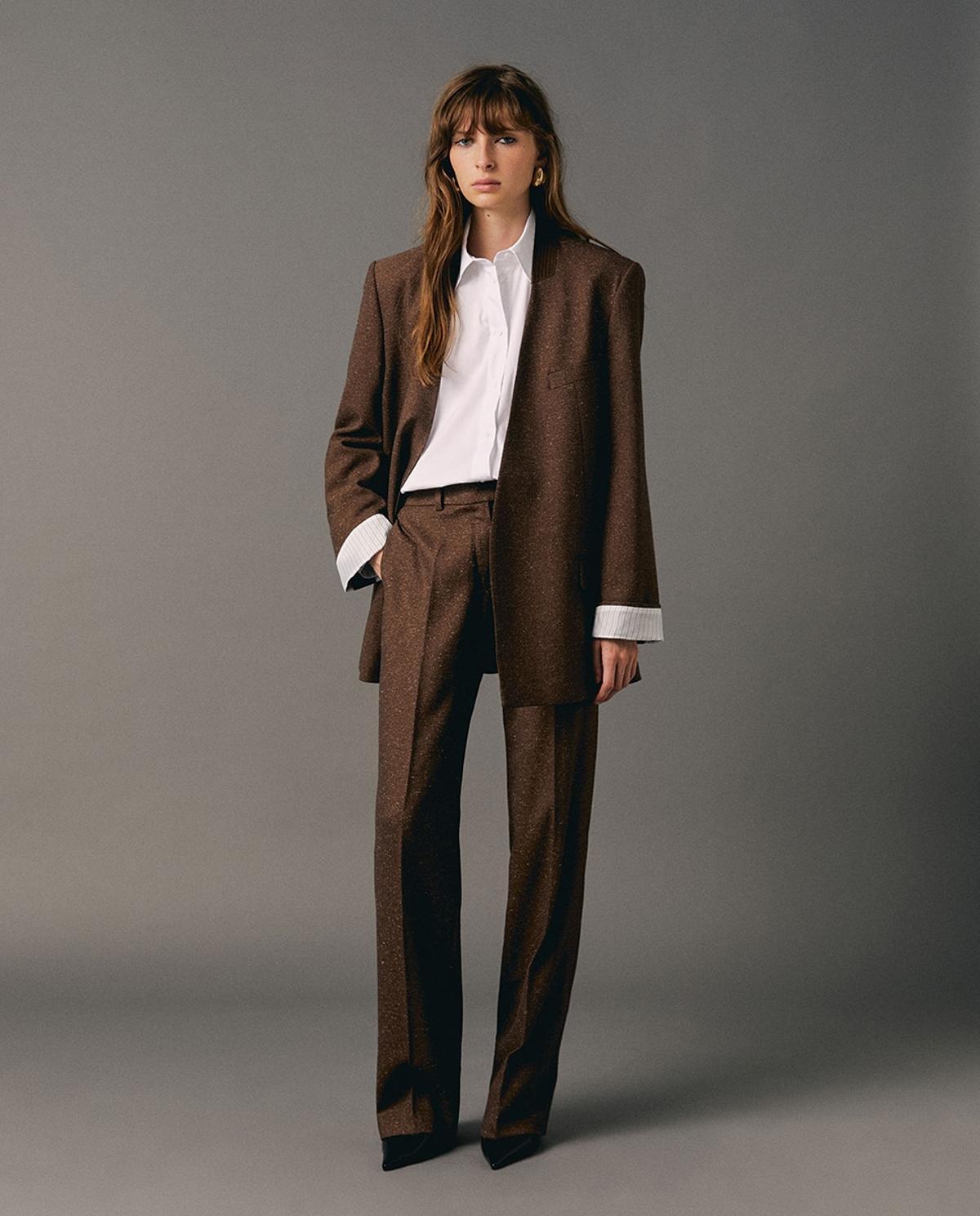 Ensemble de costume veste marron