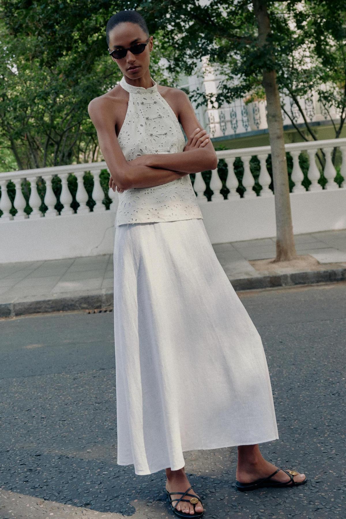 Robe midi combinée avec broderie ajourée