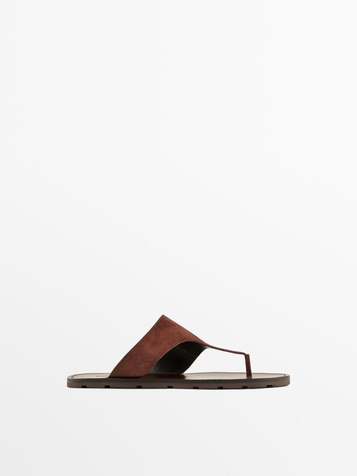 Sandales plates en daim