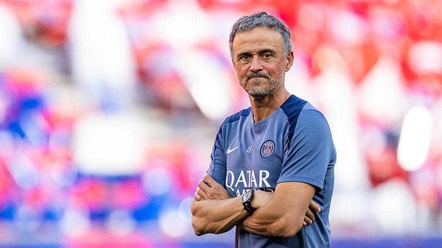 Luis Enrique (55 ans) : "Je fais du sport le ventre vide et, quand j'ai fini, si j'en ai envie, je prends mon petit-déjeuner ou j'attends le déjeuner. Le soir, j'ai mangé six œufs pour le dîner."