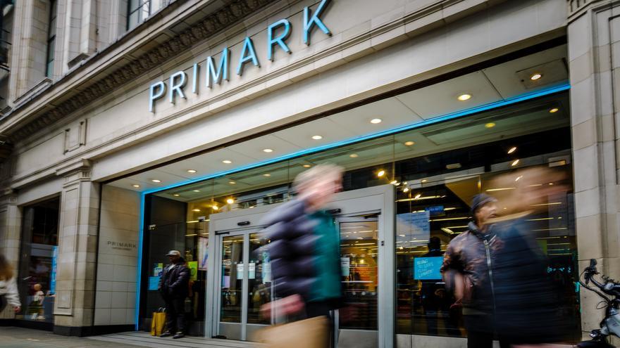 Nous entrons dans le siège de Primark à Dublin
