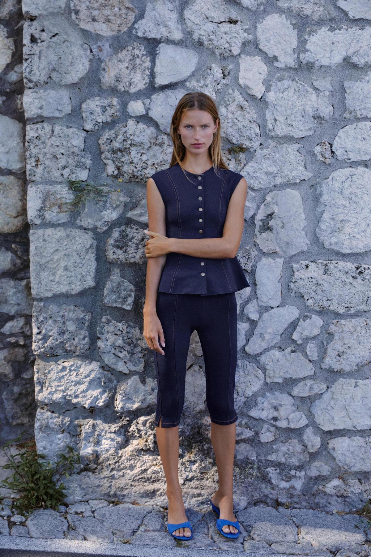 Ensemble gilet en jean et corsaire