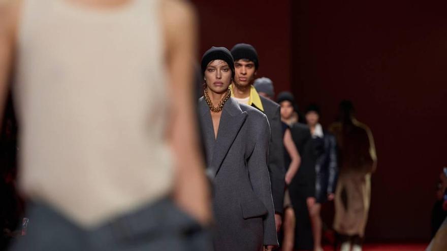 Louise Trotter écrit son deuxième chapitre pour Bottega Veneta : un hommage à Milan (et aux Italiens les plus chics)
