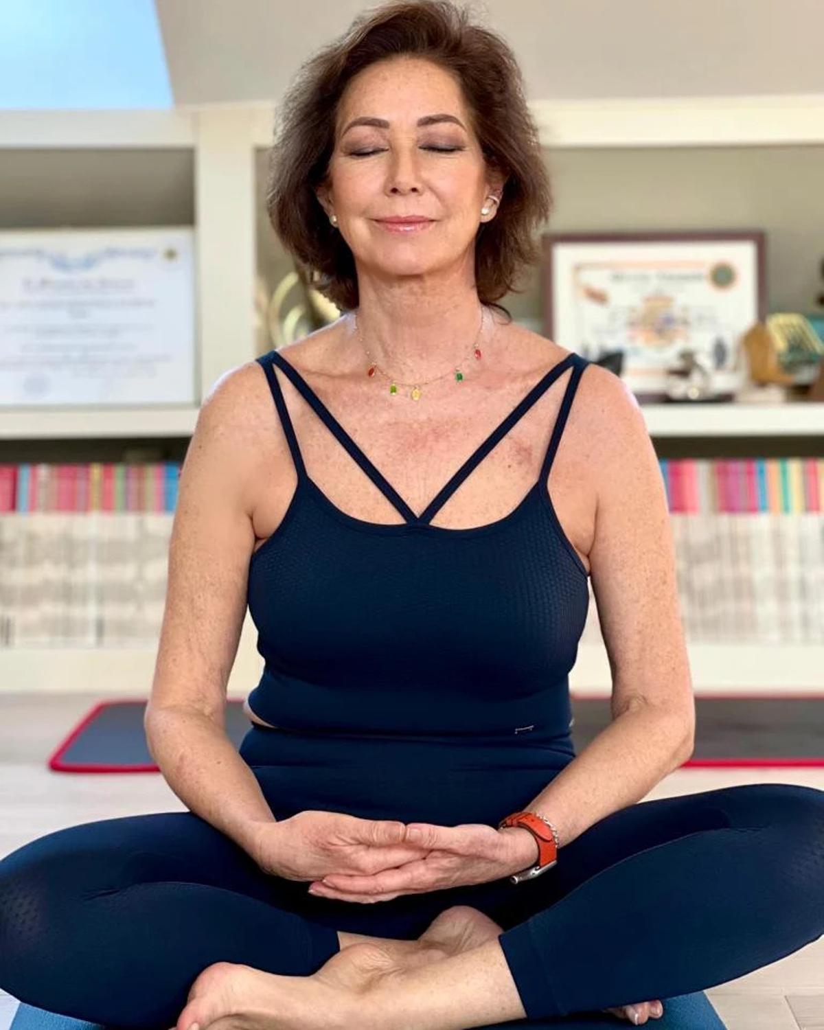 Ana Rosa Yoga