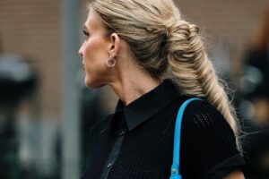Certificat honorifique pour le nouveau sac cabas Parfois : couleur bleu Klein et en cuir