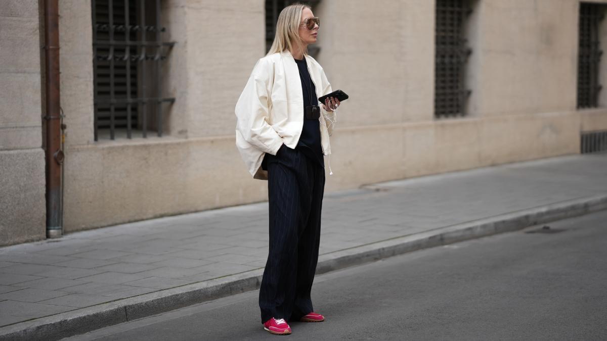 Estas son las zapatillas que van a llevarse el próximo otoño, según un experto