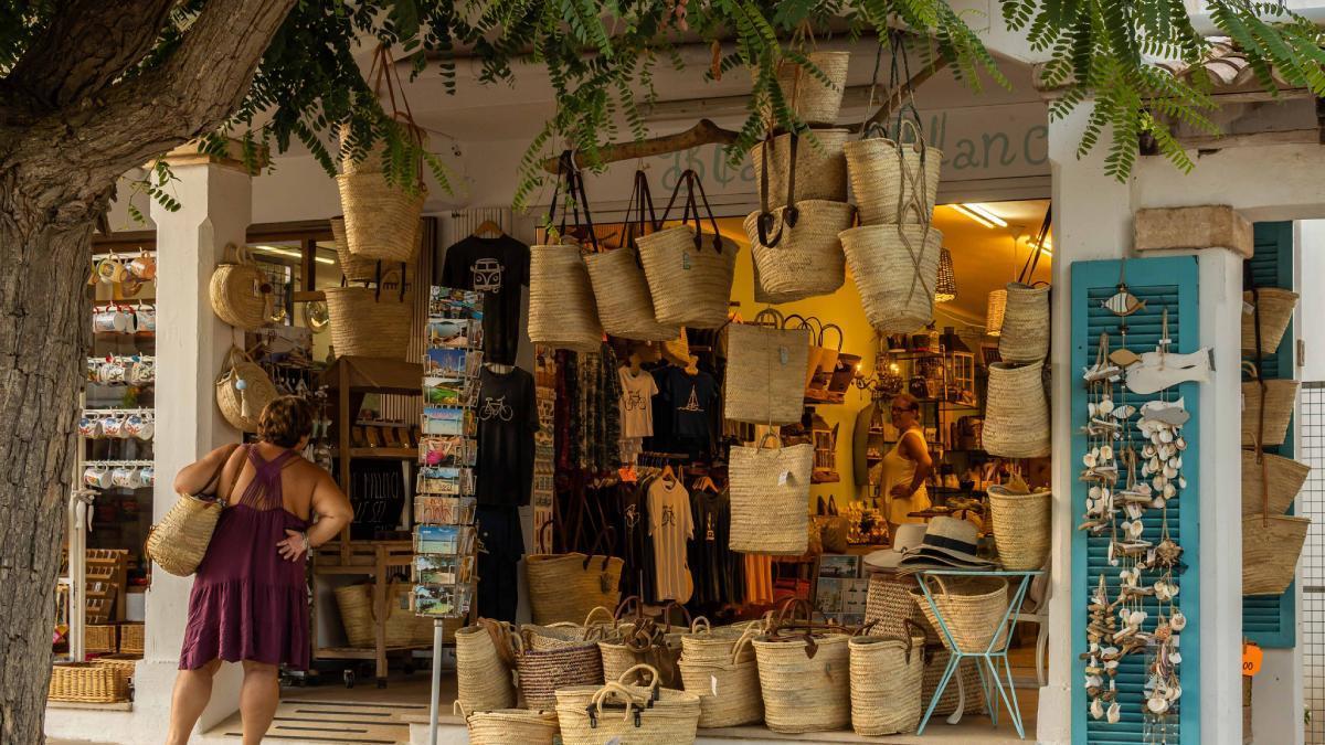 La tienda familiar de Jávea donde encontrar las prendas y accesorios