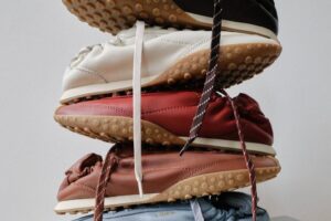 Les baskets Hoff qui s'effondrent dans la boutique de Madrid viennent d'arriver : le dernier modèle est en cuir, elles sont parfaites pour afficher les looks d'automne les plus stylés et elles sont disponibles en 5 couleurs