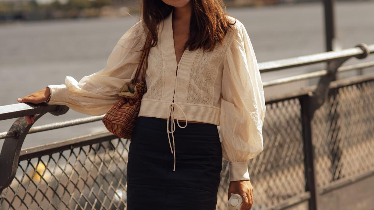 Las editoras de moda calificamos con sobresaliente estos conjuntos monocolor de Sfera para la vuelta a la oficina: elegantes e ideales para entretiempo