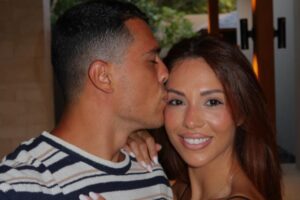 Óscar Raya, le joaillier derrière la bague de fiançailles de María Hurtado, fiancée de Pedro Porro : « Ce sont des bijoux avec une énorme valeur sentimentale. Pedro était très clair sur le style qu'il aimait. »