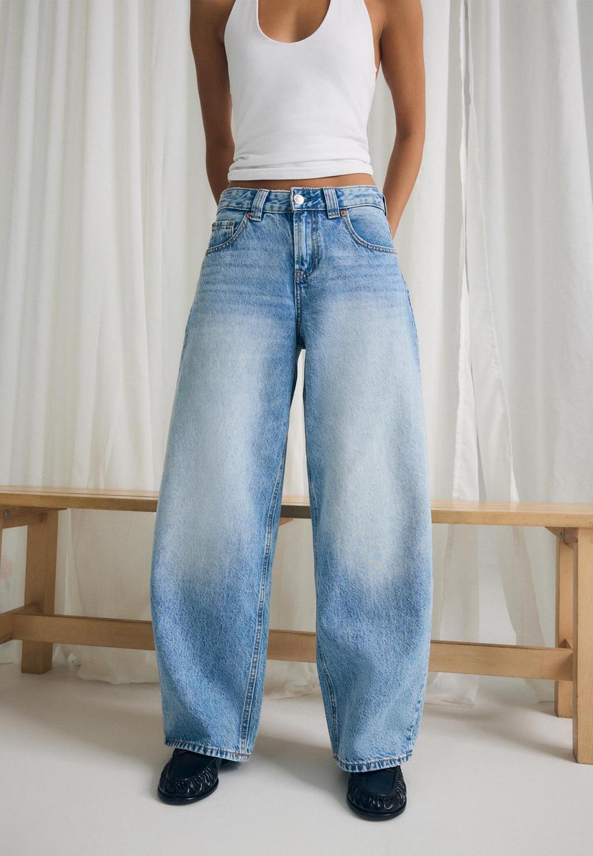Jean tonneau bleu clair