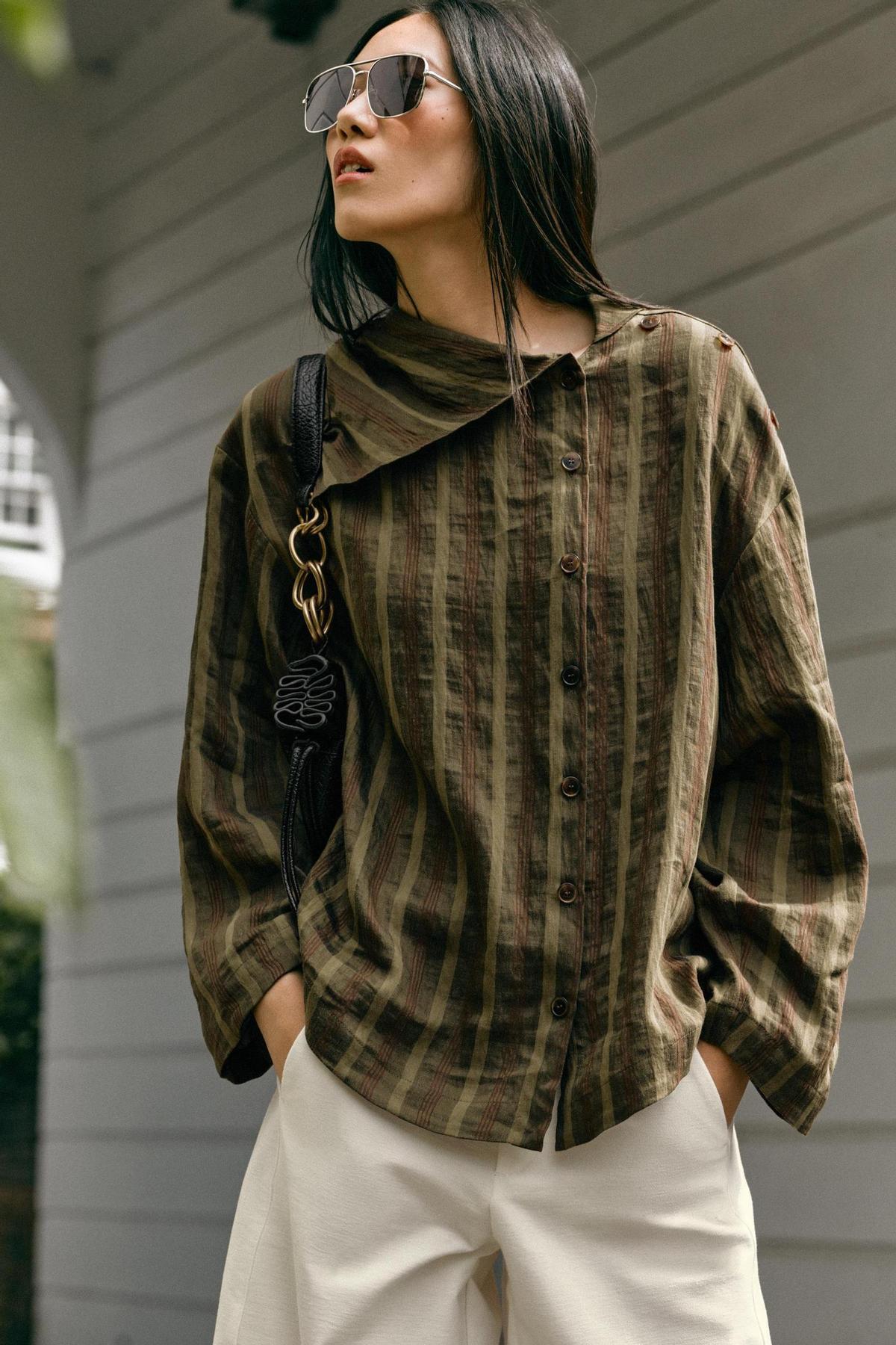 Chemise rayée à double boutonnage