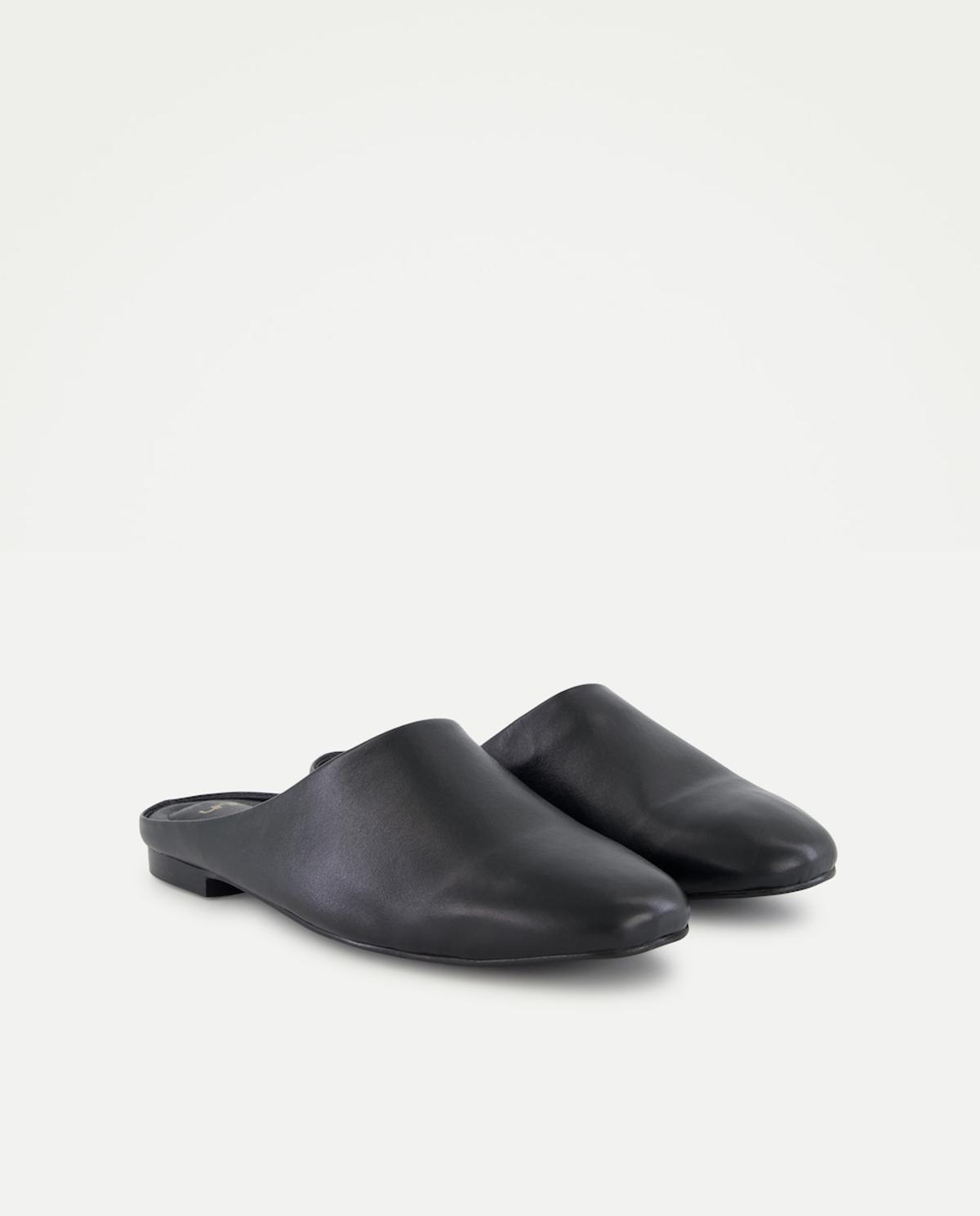 Ballerines type mules en cuir