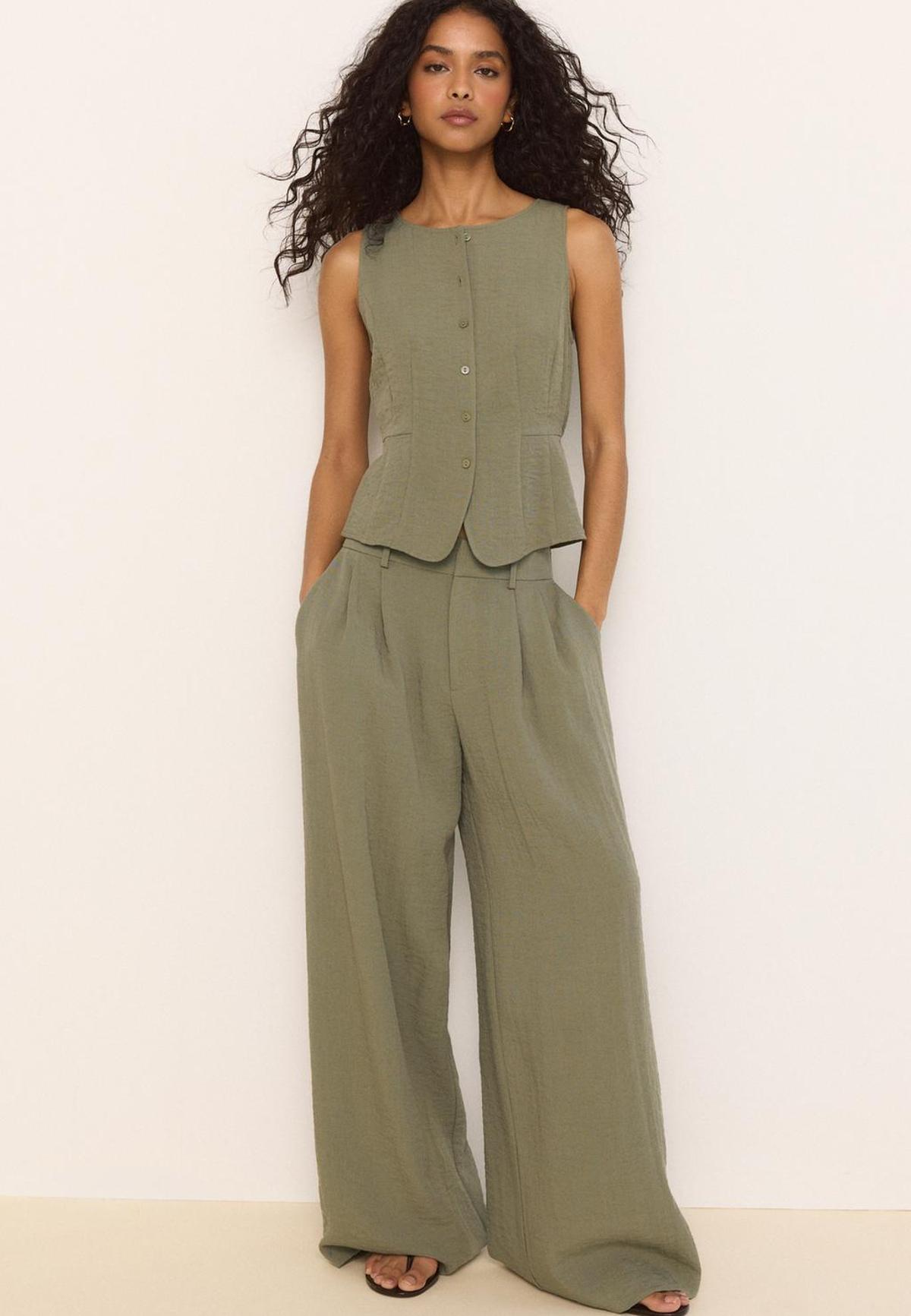 Pantalon large kaki rustique