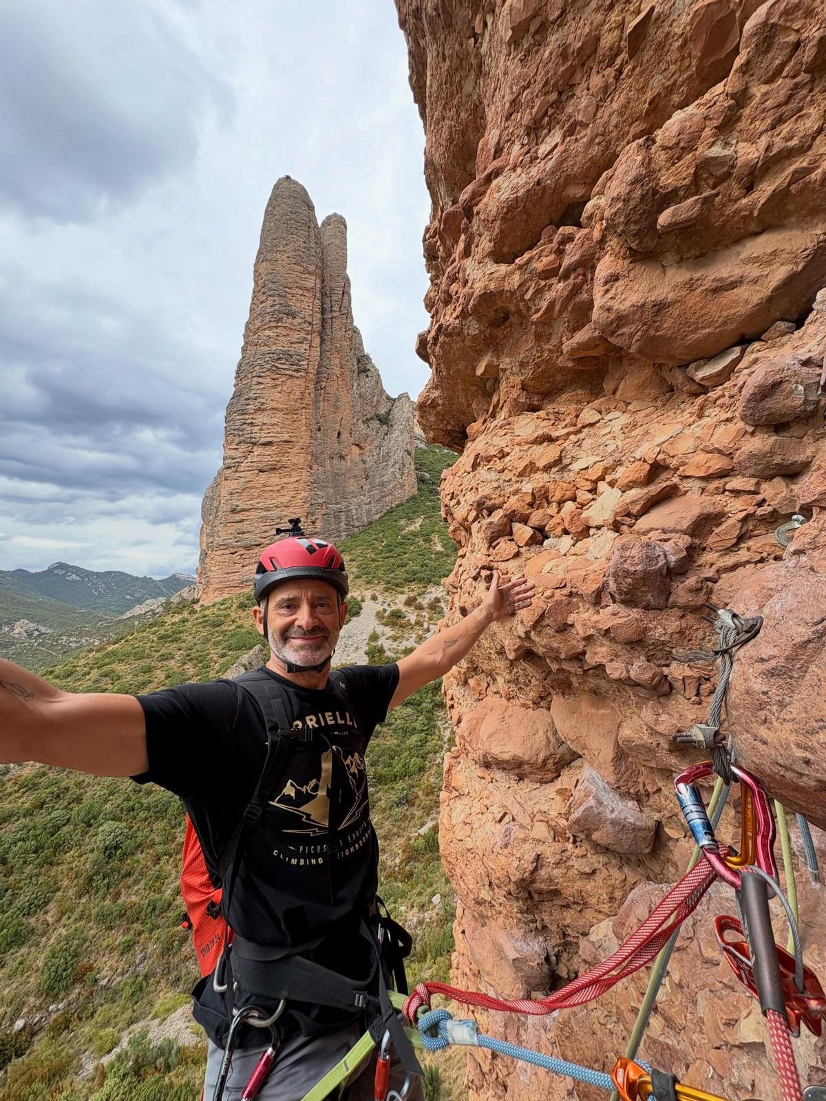 Antonio Lobato a trouvé l'une de ses grandes passions dans l'escalade.