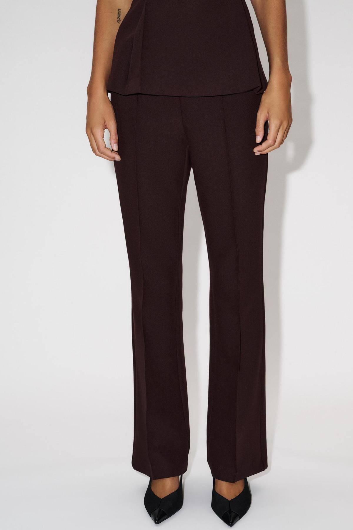 Pantalon évasé bordeaux