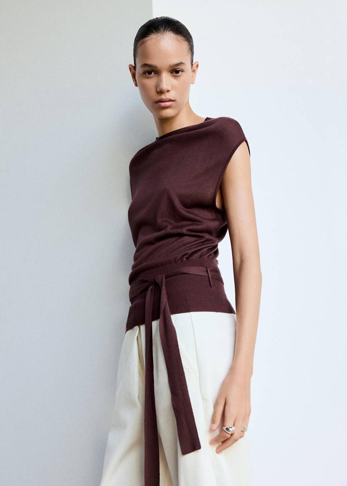 Top tricoté avec ceinture