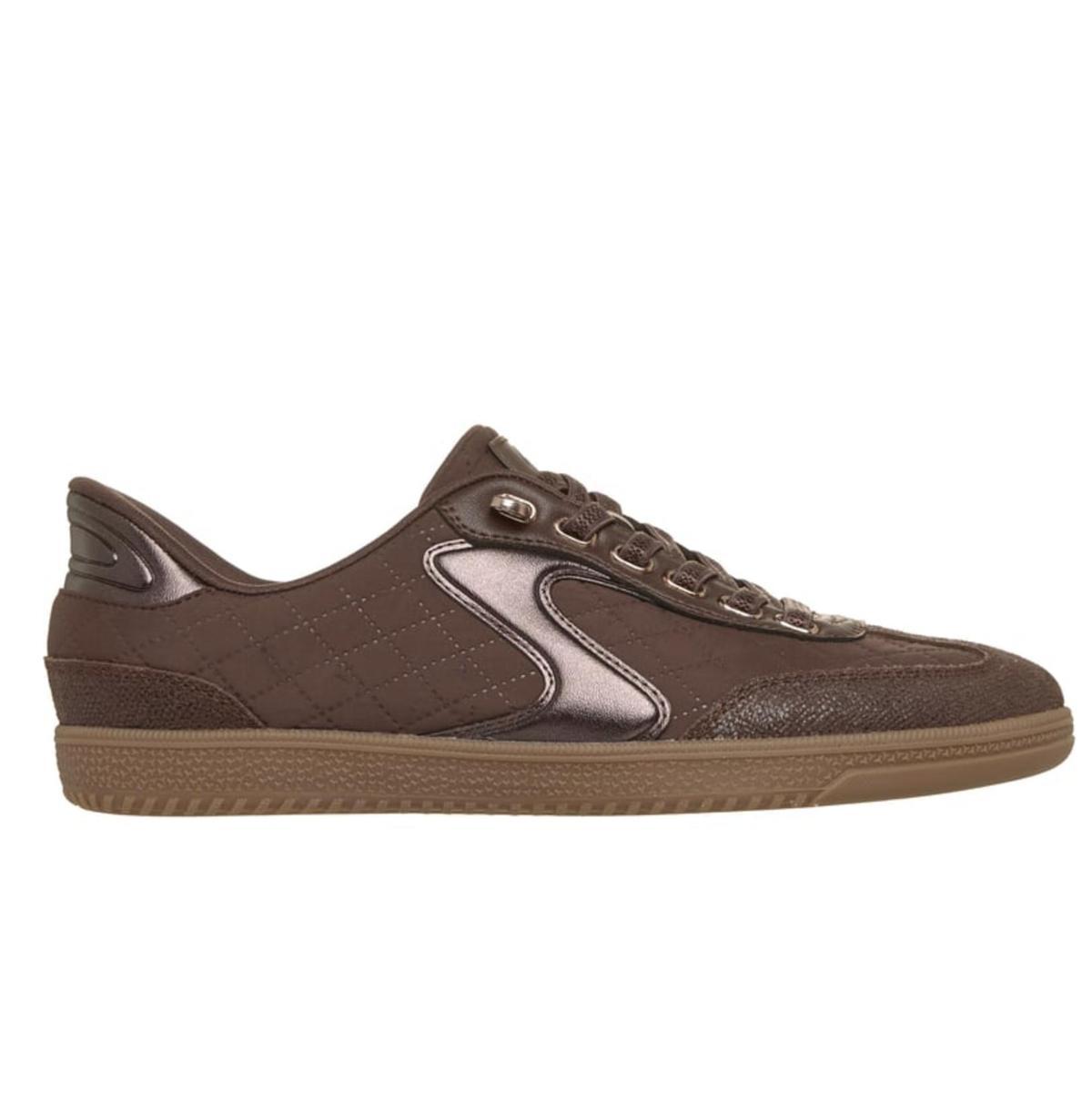Baskets en cuir marron