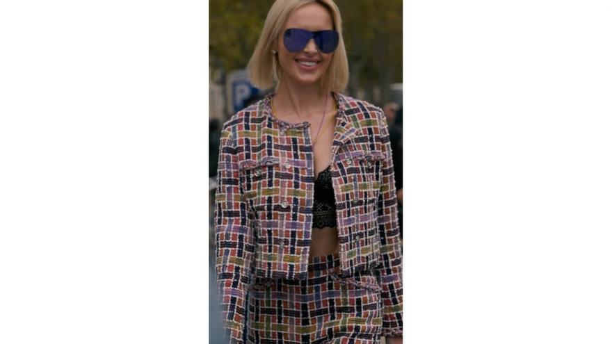 Vestes en tweed caractérisées par leur confort et leur fonctionnalité pouvant être utilisées toute l'année