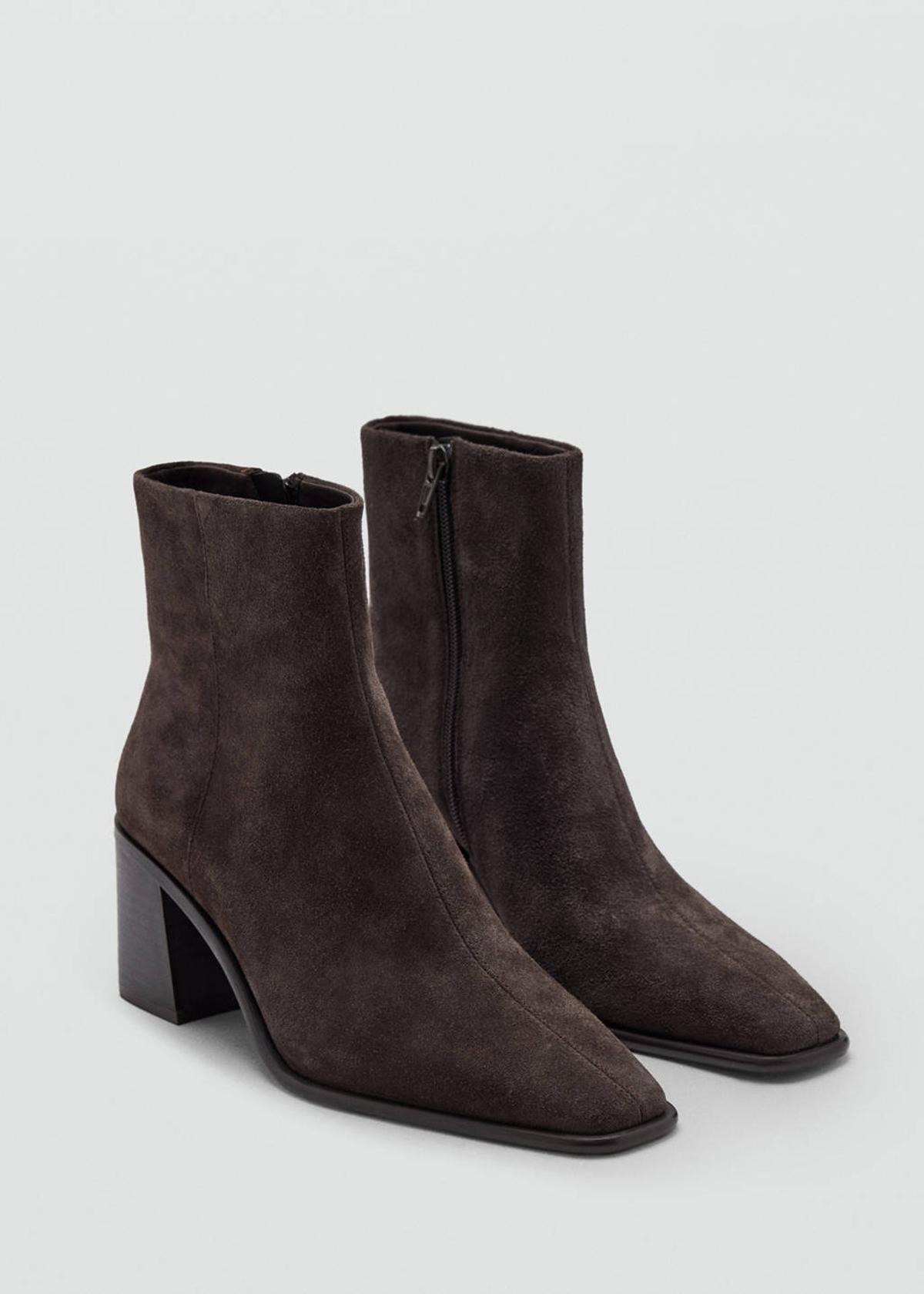 Bottines en daim marron chocolat