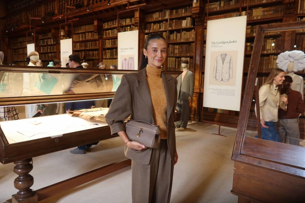 Le look de Victoria Federica à la Fashion Week de Milan