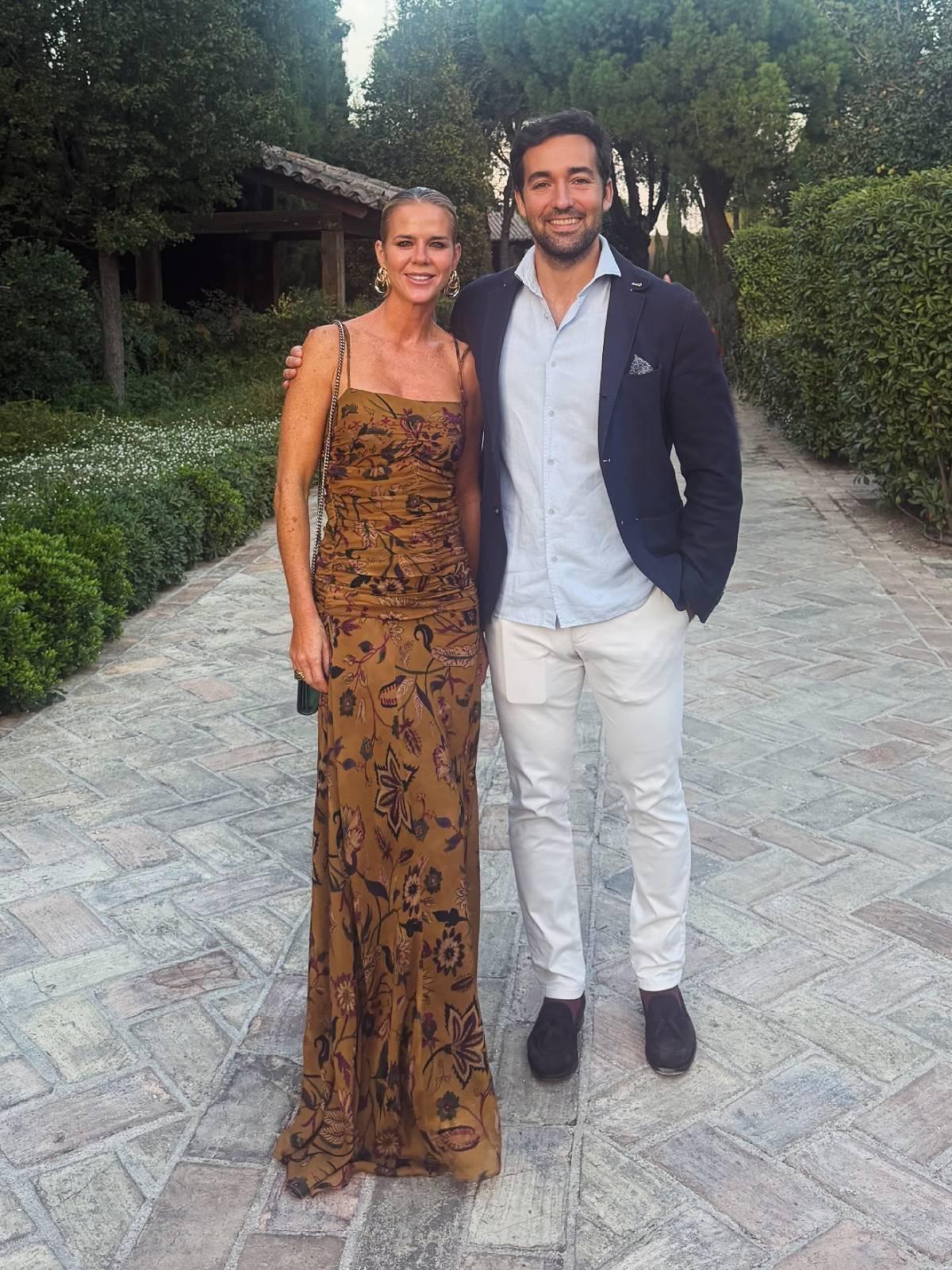 La robe d'invité d'Amelia Bono